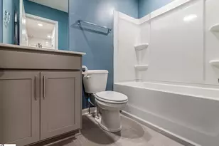 1422 Bella Grace Ct, Boiling Springs, SC 29316 - Photo 18