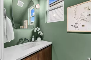 107 Taylor St, Greenville, SC 29601 - Photo 14