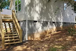 200 Broadus St, Greer, SC 29651 - Photo 14