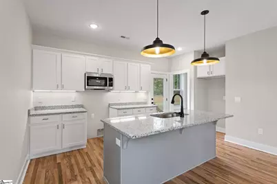 20 N Georgia Avenue, Greenville, SC 29611 - Photo 8