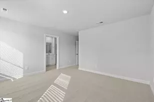 402 Blissful Ct, Taylors, SC 29687 - Photo 16