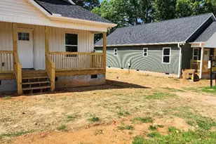 140 Broadus St, Greer, SC 29651 - Photo 4