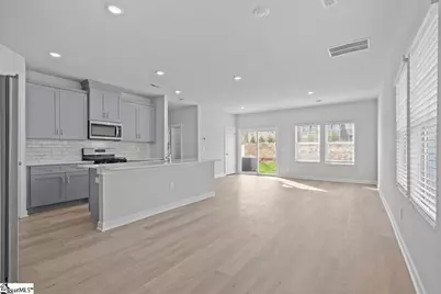 400 Blissful Court, Taylors, SC 29687 - Photo 2