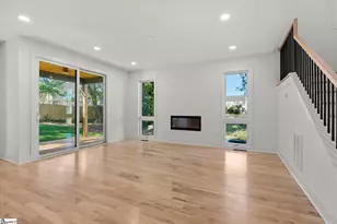 18 Doe St, Greenville, SC 29611 - Photo 14