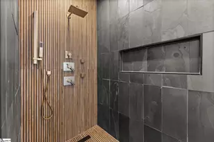 18 Doe St, Greenville, SC 29611 - Photo 44