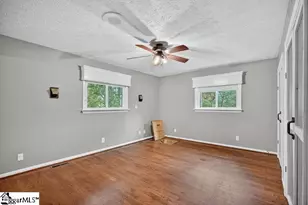 320 Hamburg Rd, Easley, SC 29640 - Photo 14