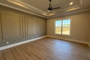 4007 Hollybank Dr, Spartanburg, SC 29303 - Photo 8