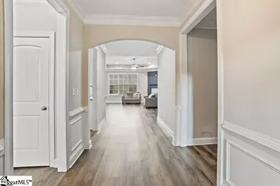 107 Queens Court, Greenwood, SC 29649 - Photo 6