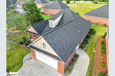 107 Queens Court, Greenwood, SC 29649 - Photo 2