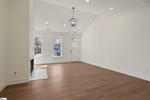 85 Robinson Rd, Taylors, SC 29687 - Photo 8