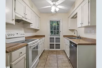 153 Highridge Drive, Spartanburg, SC 29307 - Photo 10