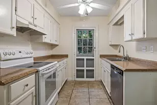 153 Highridge Dr, Spartanburg, SC 29307 - Photo 10