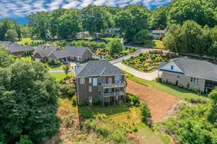 9 Belle Terre Ct, Greenville, SC 29609 - Photo 26