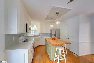 406 Stonewall Dr, Easley, SC 29642 - Photo 20