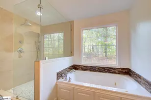 406 Stonewall Dr, Easley, SC 29642 - Photo 30