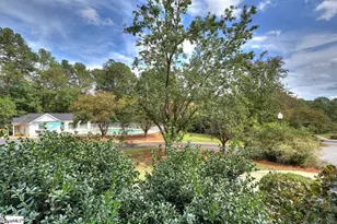 406 Stonewall Dr, Easley, SC 29642 - Photo 6