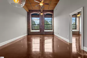 400 Mills Ave, Greenville, SC 29605 - Photo 10