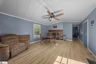 1660 Kilgore Bridge Rd, Woodruff, SC 29388 - Photo 10