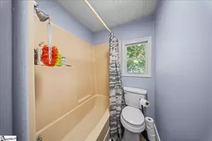 1660 Kilgore Bridge Rd, Woodruff, SC 29388 - Photo 18