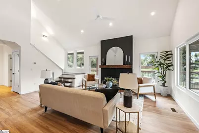 13 Woodlawn Avenue, Greenville, SC 29611 - Photo 10