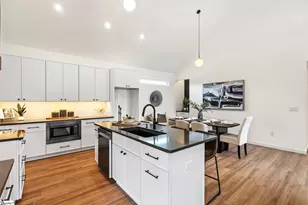 13 Woodlawn Ave, Greenville, SC 29611 - Photo 6