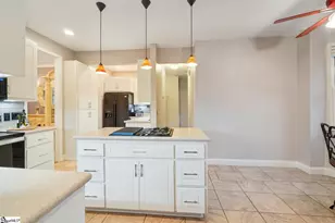 100 Paris Glen Way, Greenville, SC 29609 - Photo 18