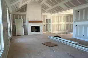 811 Raven Rd, Landrum, SC 29356 - Photo 10