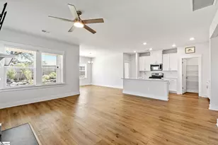 303 Garrison Grove Dr, Simpsonville, SC 29680 - Photo 14