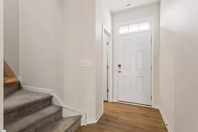 8 Loebner Lane, Simpsonville, SC 29681 - Photo 4