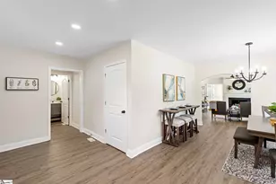 11 Willow Springs Dr, Greenville, SC 29607 - Photo 16