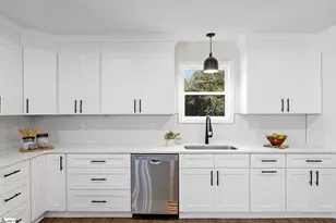 11 Willow Springs Dr, Greenville, SC 29607 - Photo 18