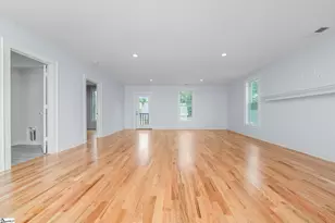 17 Furman St, Greenville, SC 29611 - Photo 22