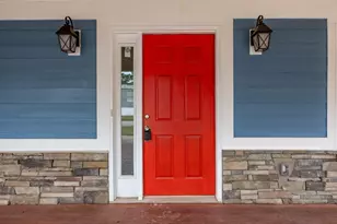 603 W 5th Ave, Easley, SC 29640 - Photo 6