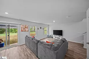 735 Wayfinder Run, Inman, SC 29349 - Photo 6