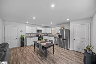 735 Wayfinder Run, Inman, SC 29349 - Photo 8