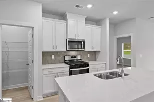 219 Tantalus St, Gray Court, SC 29645 - Photo 16