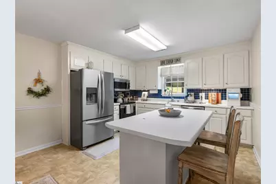 15990 Asheville Highway, Campobello, SC 29322 - Photo 8