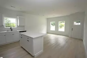 402 & 404 Sierra Rd, Moore, SC 29369 - Photo 6