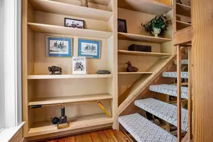 1360 Skunk Hollow Rd, Campobello, SC 29322 - Photo 8