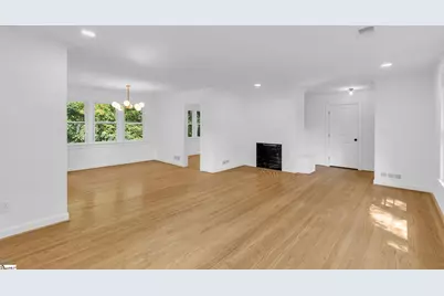 211 Bradley Boulevard, Greenville, SC 29609 - Photo 6