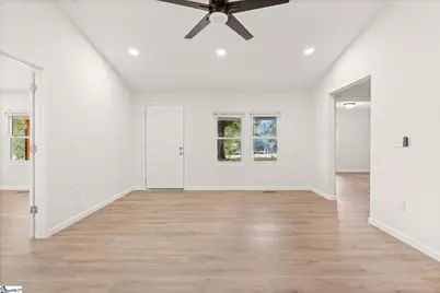 750 Cherokee Road, Pelzer, SC 29669 - Photo 8