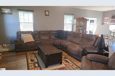 200 W 4th Avenue, Easley, SC 29640 - Photo 18