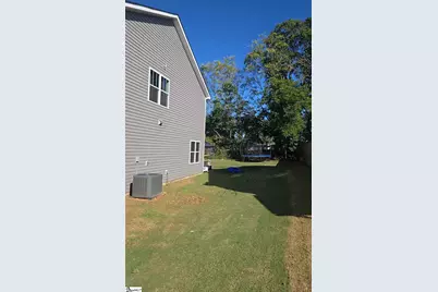 200 W 4th Avenue, Easley, SC 29640 - Photo 4