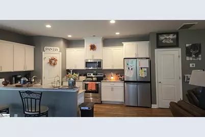 200 W 4th Avenue, Easley, SC 29640 - Photo 22