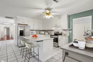 1 Sheridan Pl, Greer, SC 29650 - Photo 6