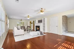 1 Sheridan Pl, Greer, SC 29650 - Photo 4