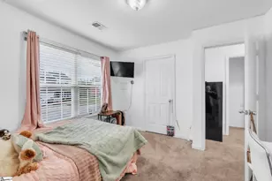 719 Dottie Dr, Boiling Springs, SC 29316 - Photo 16