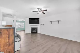 719 Dottie Dr, Boiling Springs, SC 29316 - Photo 4