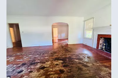 302 Chestnut Street, Abbeville, SC 29620 - Photo 4