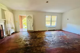 302 Chestnut St, Abbeville, SC 29620 - Photo 6